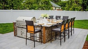 Dolores Cantania, RTA and Coyote Outdoor Living Cook Up a Kitchen Island Outdoor Oasis
