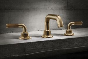 Teak Wood Elevates California Faucets’ Popular Descanso® Series