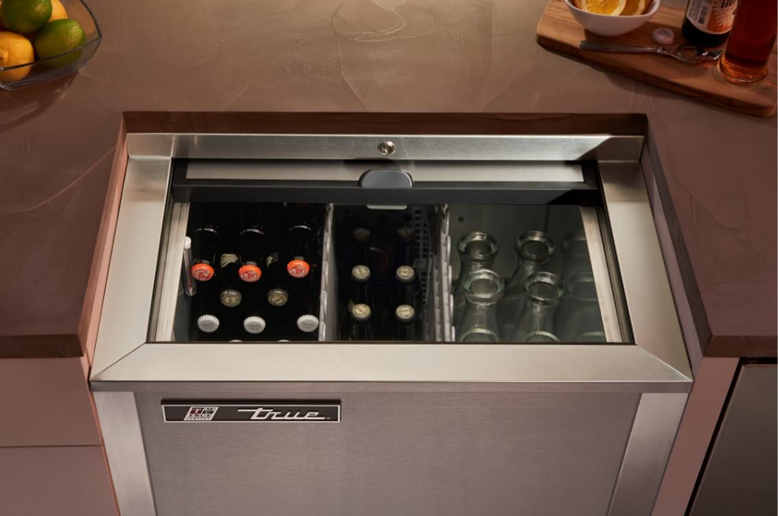 True outdoor outlet refrigerator